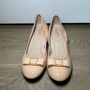 Cole Haan Women's Beige Ballet Flats 10 Classic Minimal Career Office Preppy